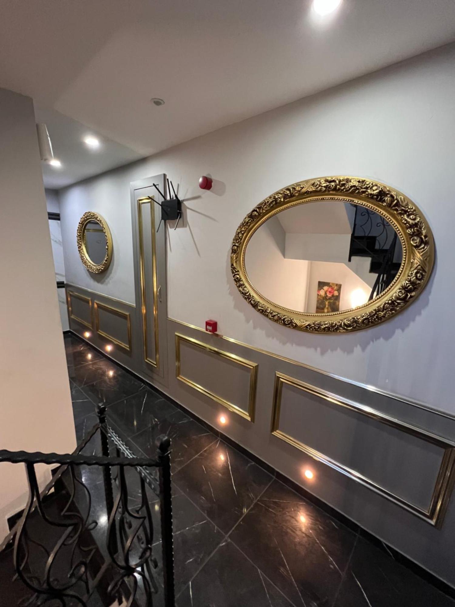 Taksim Larissa Hotel Suites Стамбул Экстерьер фото