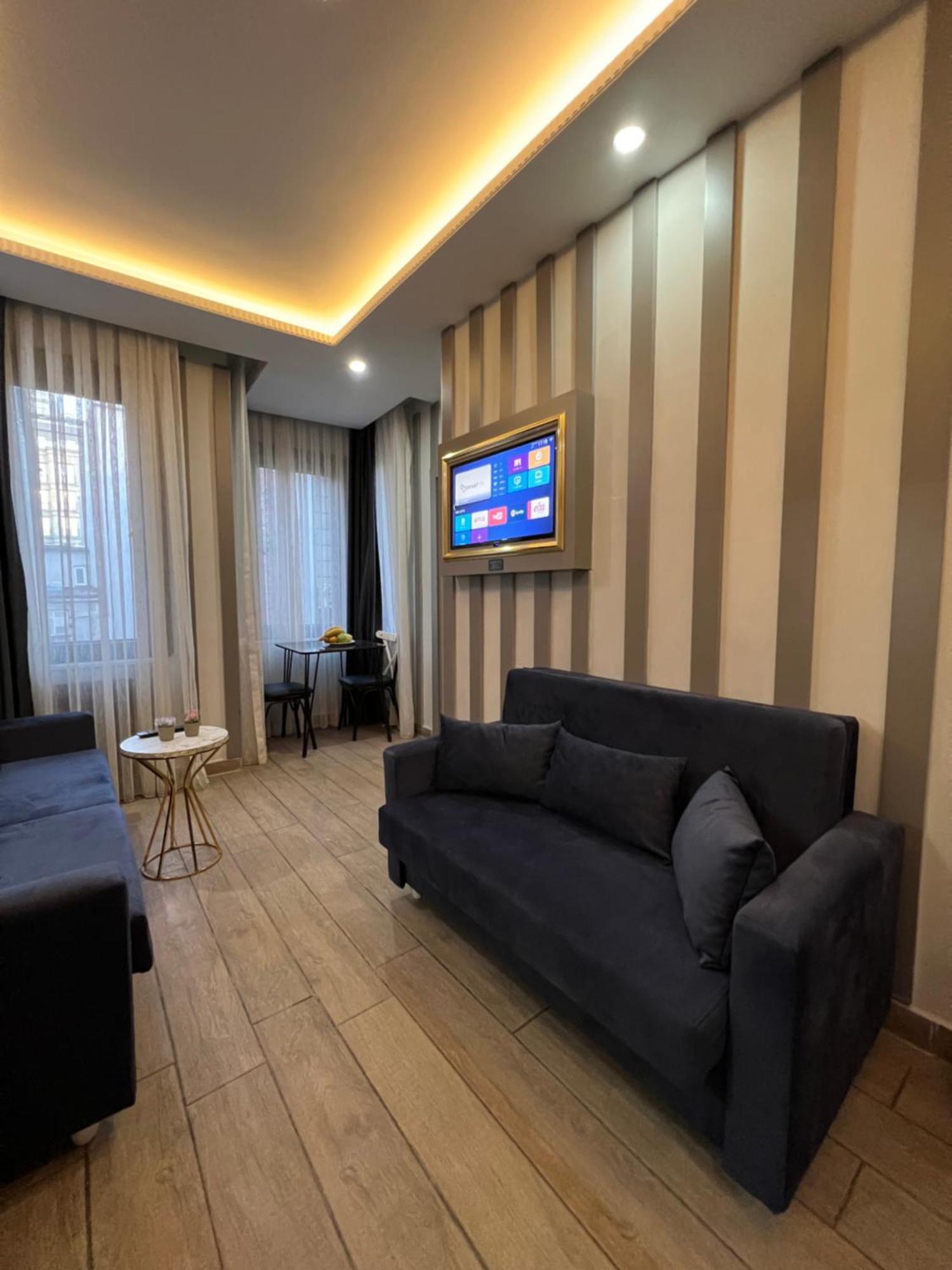 Taksim Larissa Hotel Suites Стамбул Экстерьер фото